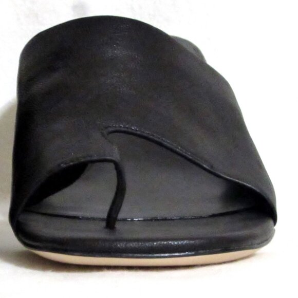 NEW Ladies VANELI Black Leather Thong Sandals Heels Shoes 11 M Orig $175 - Picture 3 of 7
